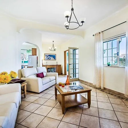 Villa Rebela