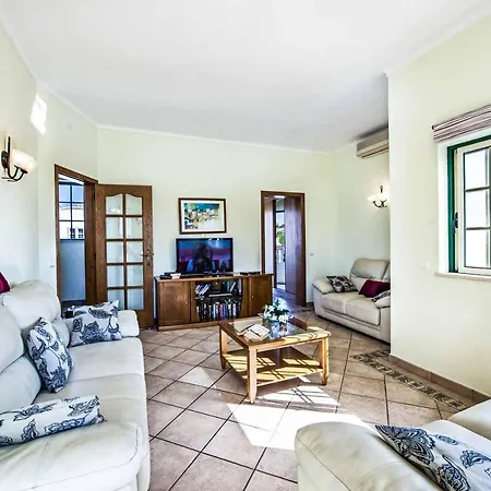 Villa Rebela
